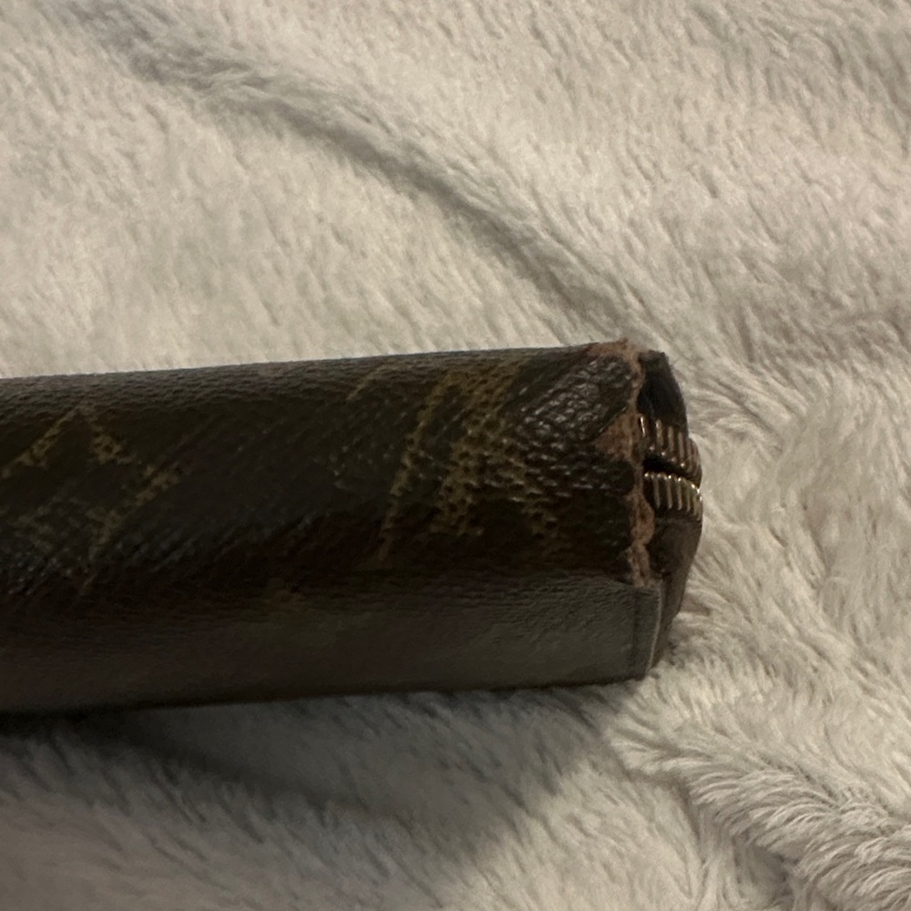 Louis Vuitton Black and Brown Wallet - Picture 4 of 7